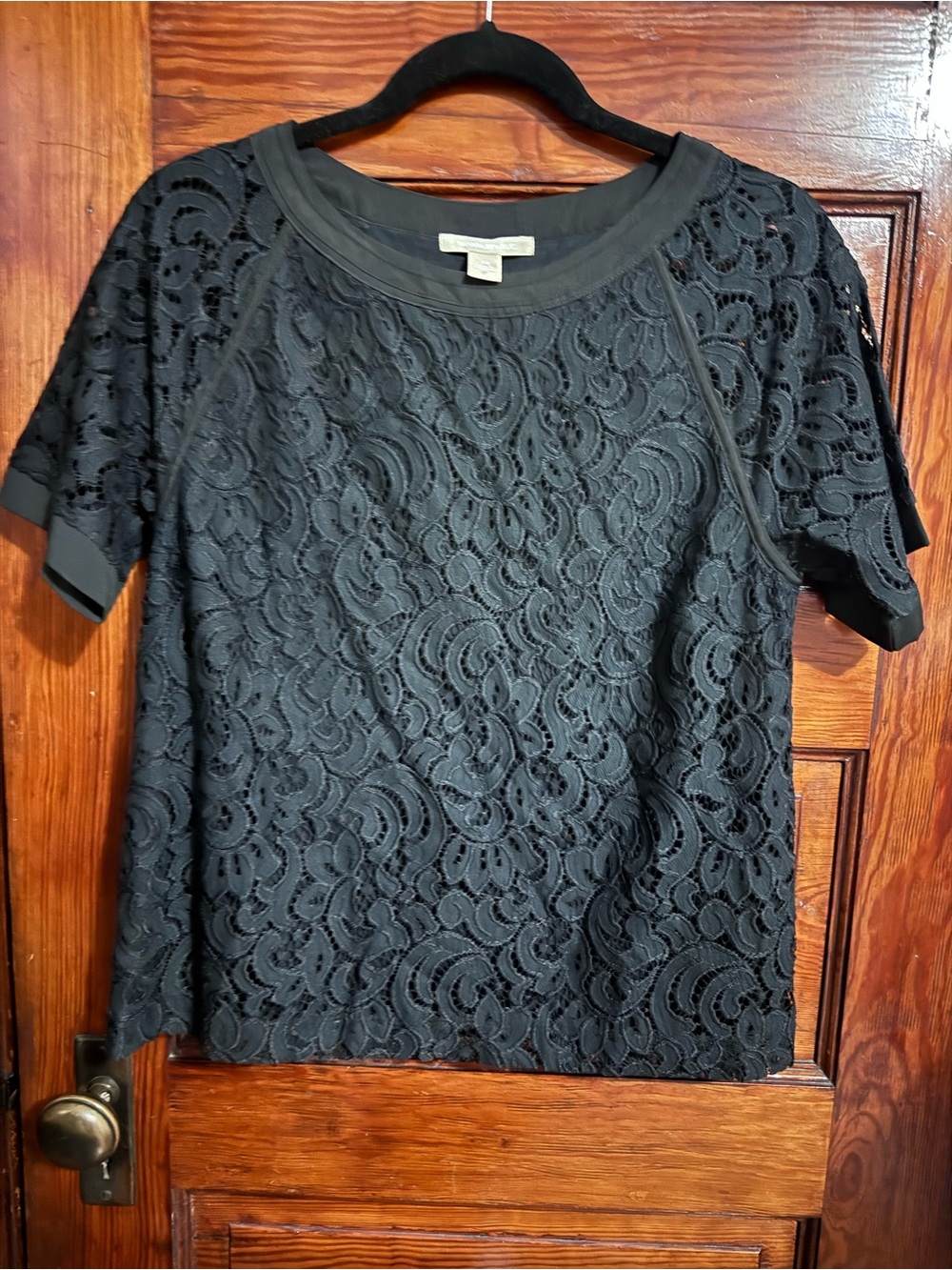 Banana Republic Black Lace Blouse – Medium